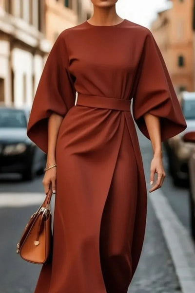 Elegant dress With Cap Sleeves and Belt