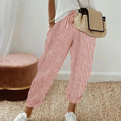 Classic Style Pants – Wrinkle-Resistant Wardrobe Staple for Minimalist Workwear and Travel Looks