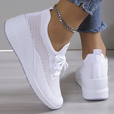 Orthopaedic shoes for women