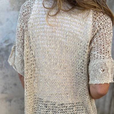 Casual Women’s Solid Knitted Top with Button